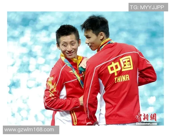 重庆足球队的拼搏之路与荣耀时刻的深度剖析与回顾