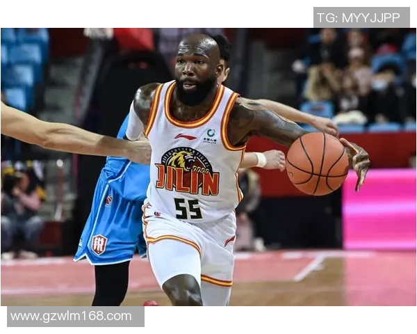 同曦队与青岛队的对决前瞻及胜负预测分析